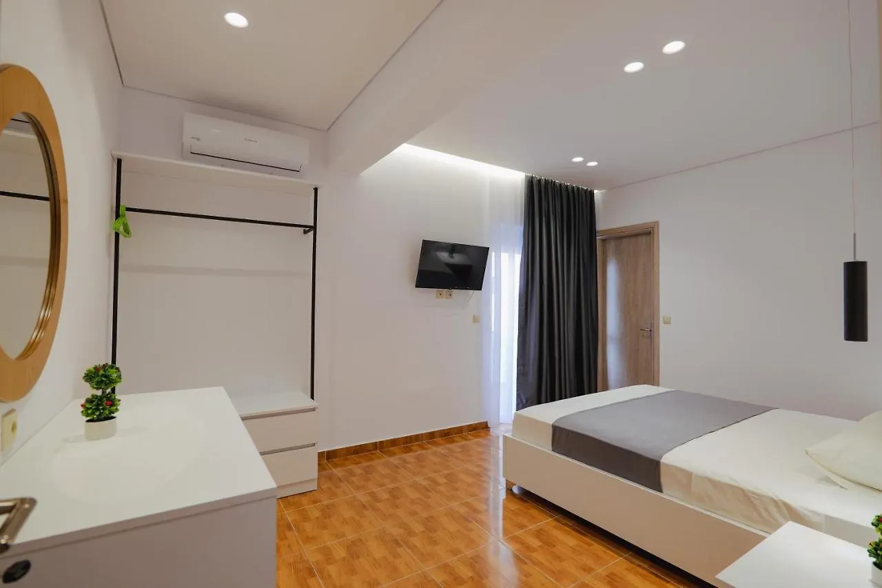 Hotel Eleana & Apartments Саранда