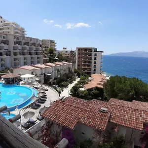 Bougainville Bay Apartamento