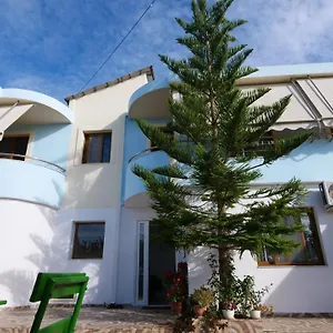 Kiri S.apartaments Apartamento