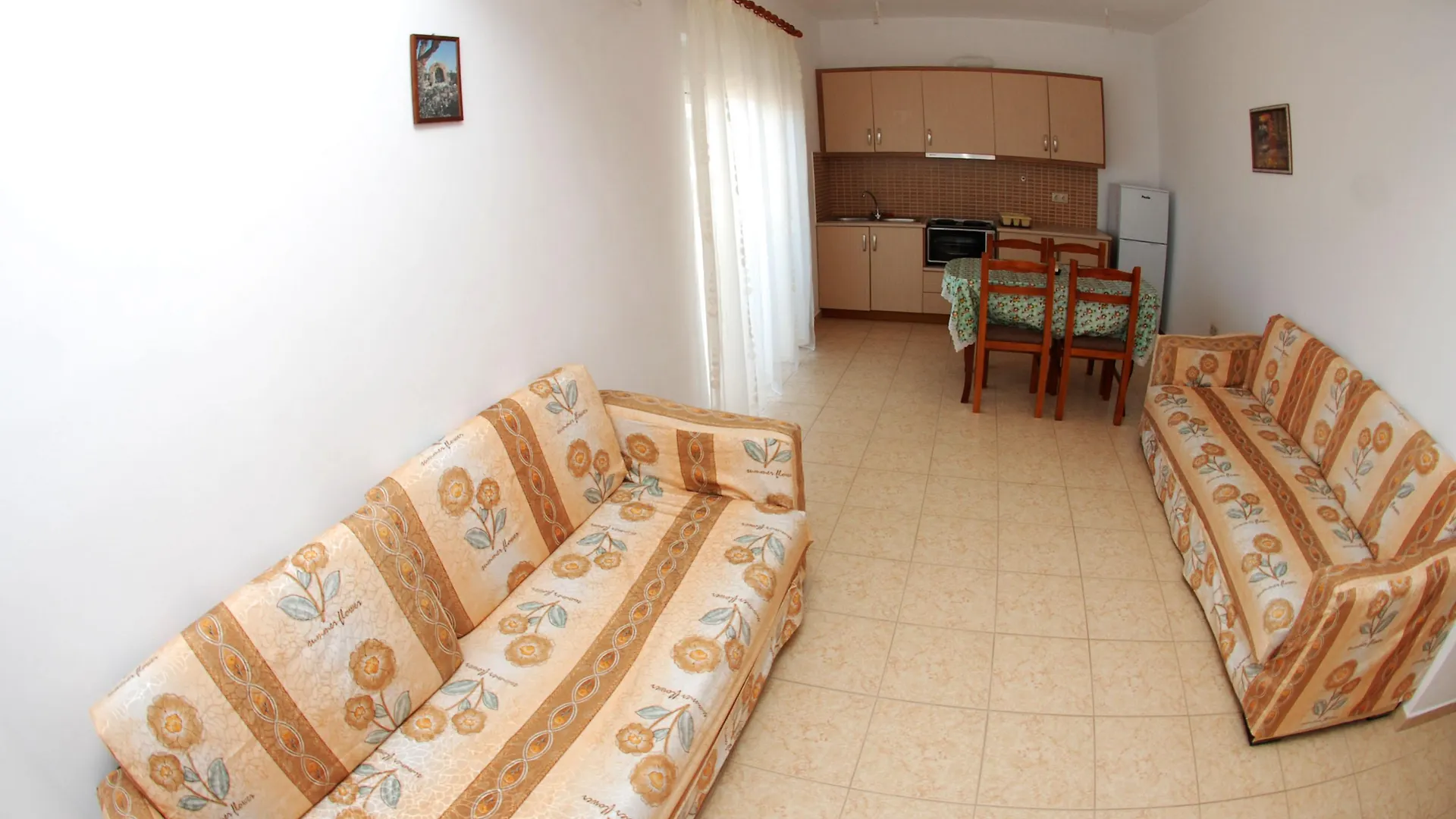 Hotel Eleana & Apartments Saranda