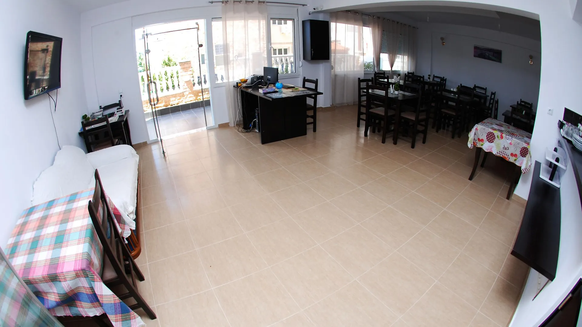 Hotel Eleana & Apartments Saranda Albania