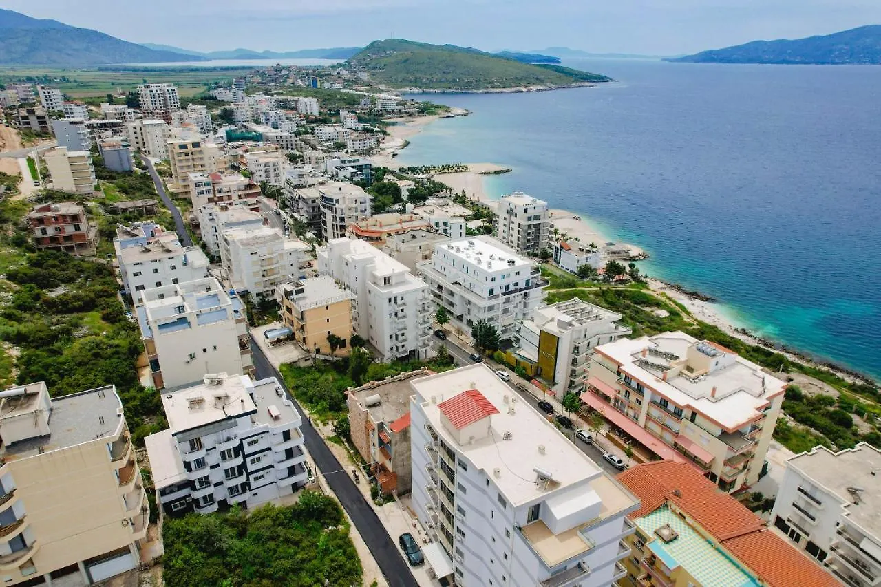 Apartments & Hotel Eleanna Sarandë