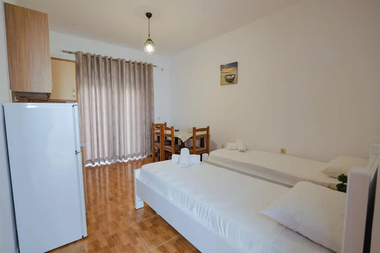 Apartments & Hotel Eleanna Sarandë 0*,  Albania